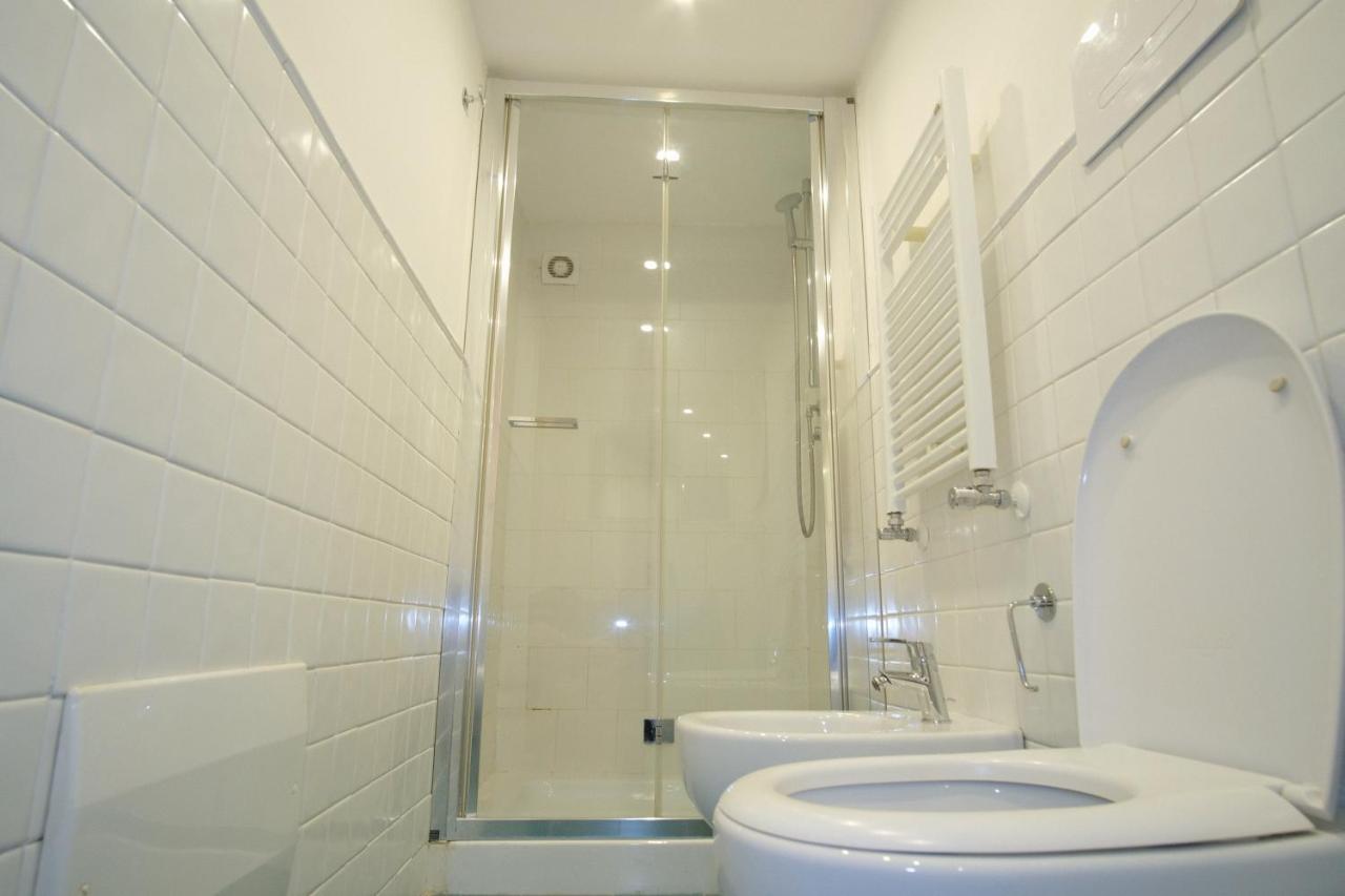 Vico Rooms Napoli Eksteriør billede