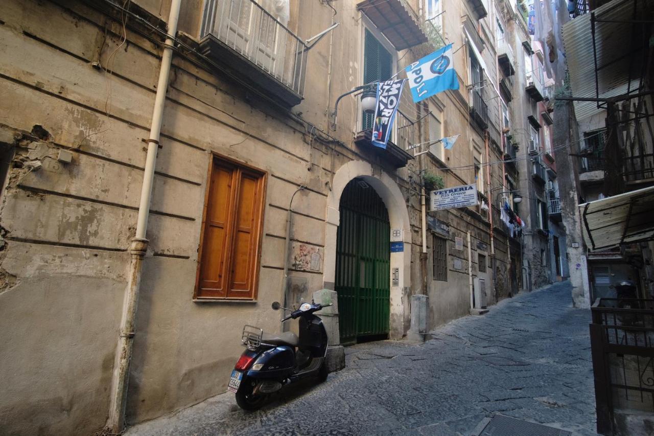 Vico Rooms Napoli Eksteriør billede