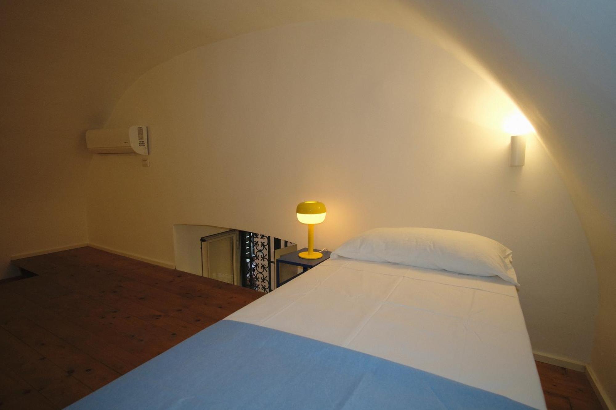 Vico Rooms Napoli Eksteriør billede